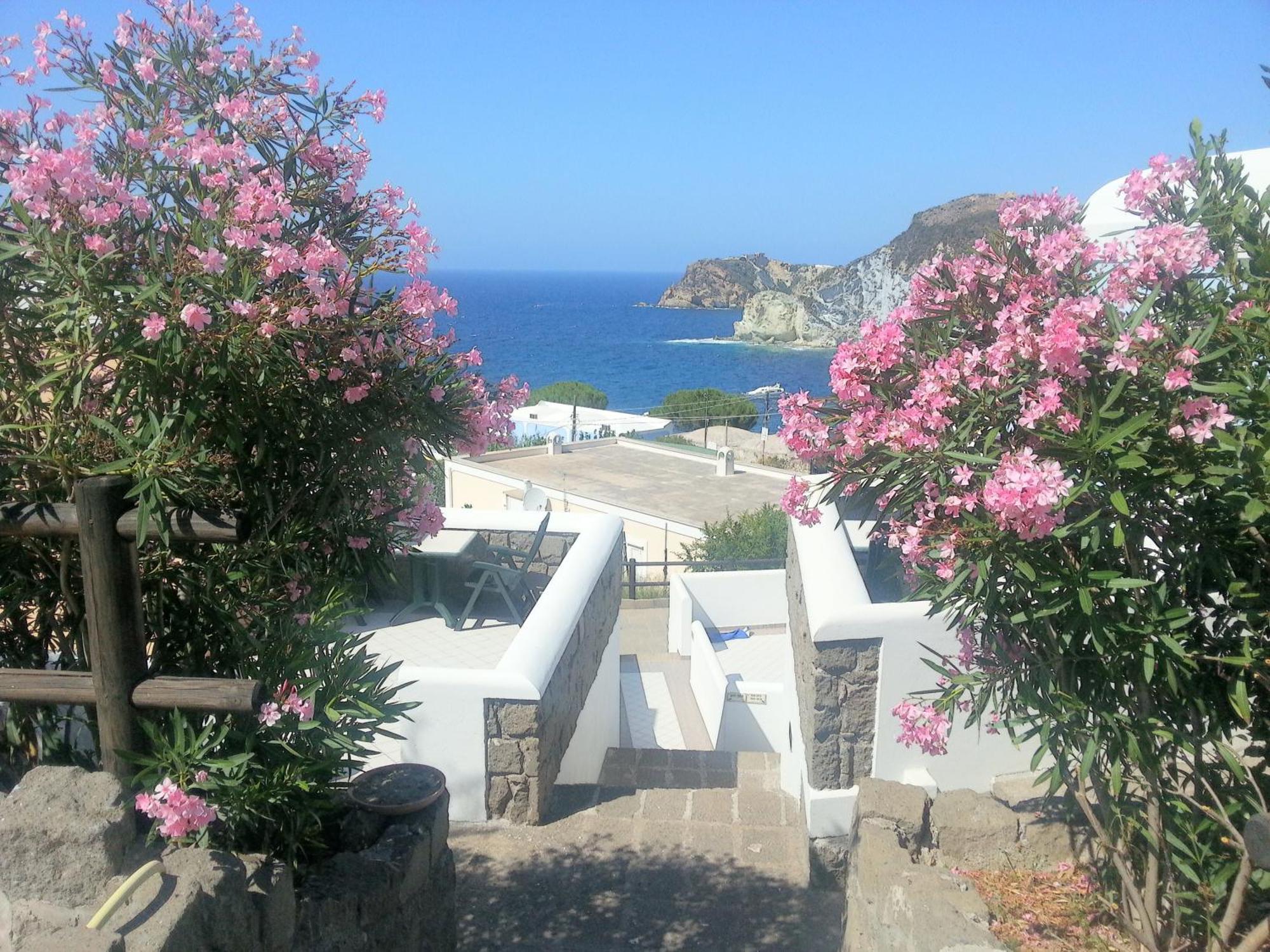 Hotel Villaggio Dei Pescatori Ponza Ngoại thất bức ảnh