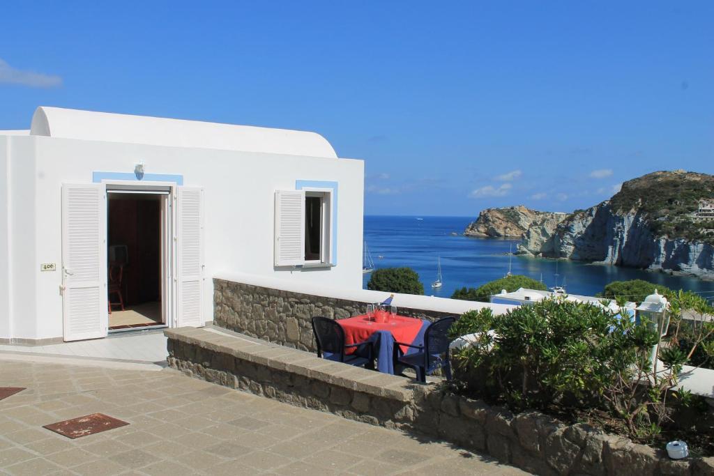 Hotel Villaggio Dei Pescatori Ponza Ngoại thất bức ảnh