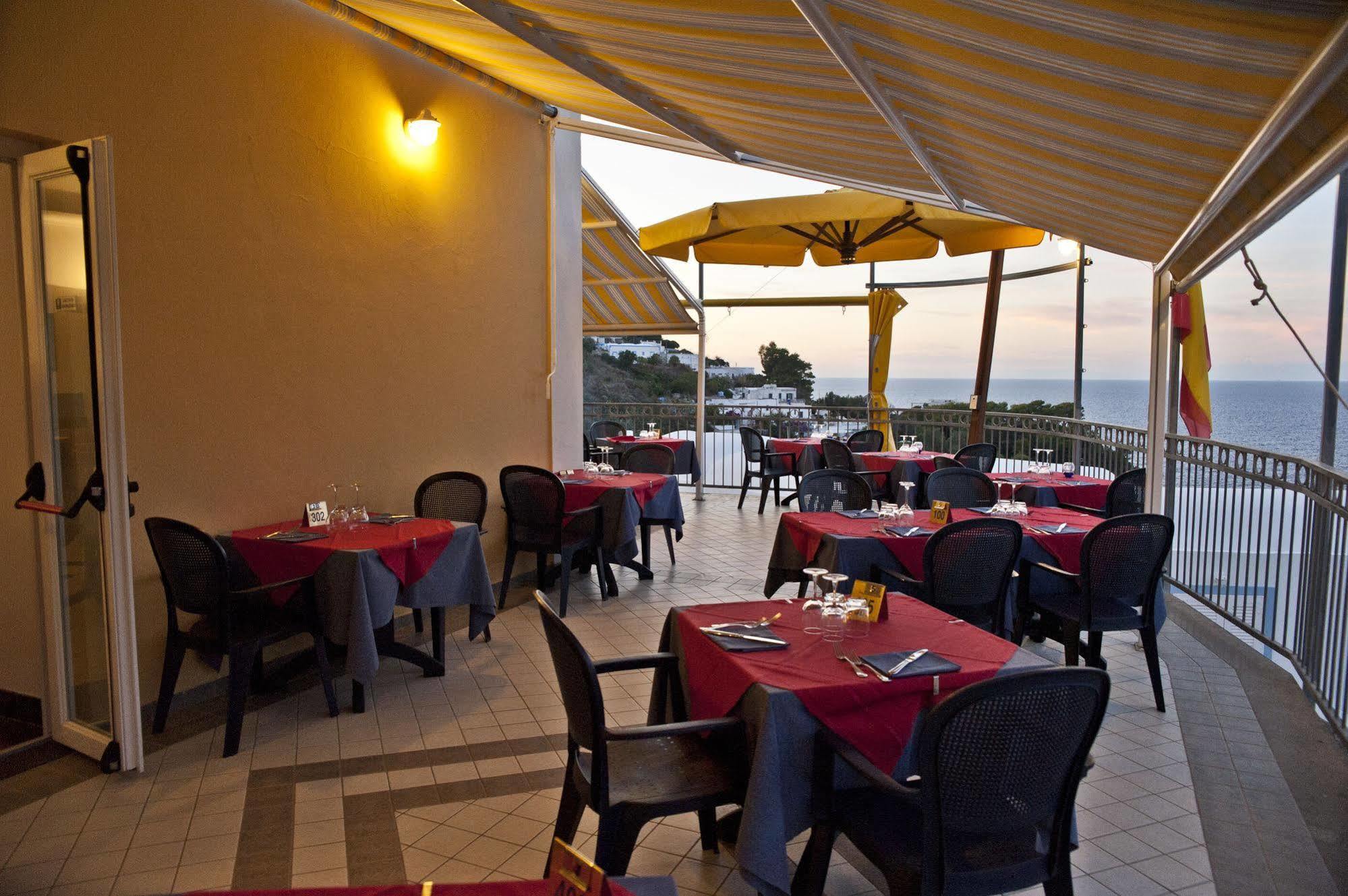 Hotel Villaggio Dei Pescatori Ponza Ngoại thất bức ảnh