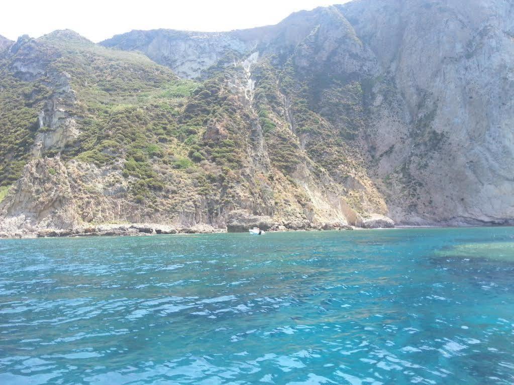 Hotel Villaggio Dei Pescatori Ponza Ngoại thất bức ảnh